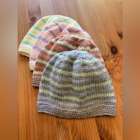 Hand knitted infant striped hats - Picture 2 of 8